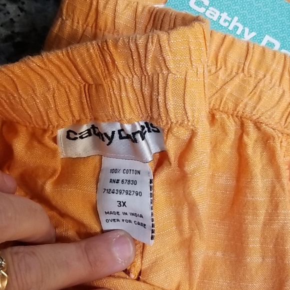 Capri's - Picture 6 of 6